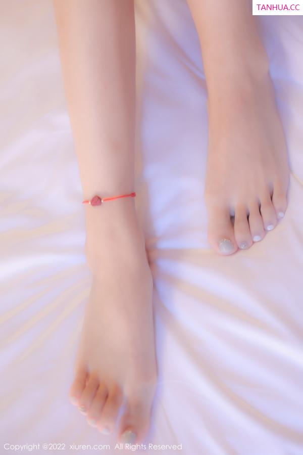   [XiuRen]高清写真图 2022.11.21 No.5883 司柠 古装美腿第22张图片